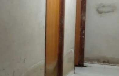 Imagem: O depósito possui 4 Vagas na garagem, 487m² de Área e está