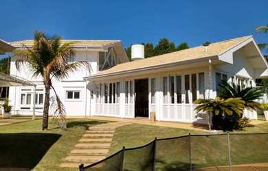 Imagem 2: Bela Casa com 5 suítes para Locação anual ou Venda no Condomínio Fazenda...