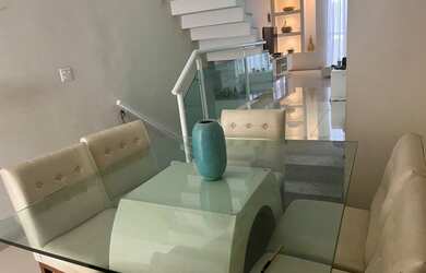 Imagem 2: sobrado a venda. Churrasqueira, Varanda, 165m² de Áreae4 Vagas na garagem