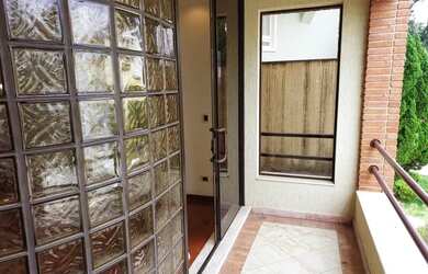 Imagem 5: Jardim França - Casa de alto padrão em condomínio fechado