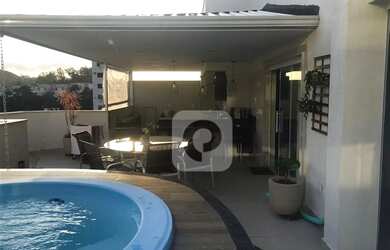 Imagem: O apartamento na cobertura possui 4 Dormitórios, 5 Banheiros