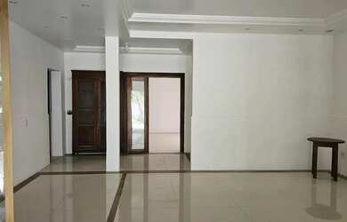 Imagem 3: Casa para aluguel tem 250 metros quadrados com 4 quartos