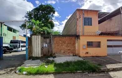 Imagem: O apartamento possui 1 Dormitório, 1 Banheiro, 156m² de Área