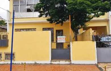 Imagem: A casa possui 2 Dormitórios, 1 Banheiro e 60m² de Área e