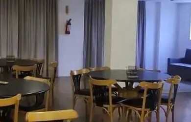 Imagem: O apartamento possui 3 Dormitórios, 2 Banheiros, 1 Vaga na