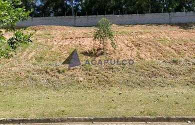 Imagem: O terreno possui 683m² de Área e está localizado em Loteamento