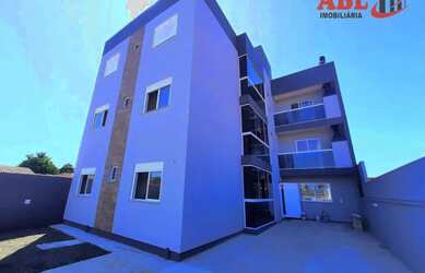 Imagem: O apartamento possui 3 Dormitórios, 1 Banheiro, 1 Vaga na garagem