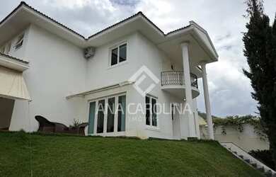 Imagem 3: Mansão Encantadora à Venda no Bairro Ibituruna