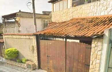 Imagem: A casa possui 3 Dormitórios, 1 Banheiro, 110m² de Área e