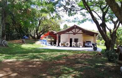 Imagem: A fazenda à venda possui 200m² de Área, Churrasqueira, Varanda
