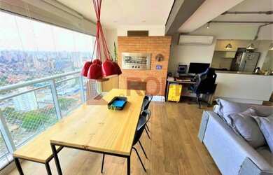 Imagem: O apartamento possui 2 Dormitórios, 3 Banheiros, 2 Vagas na