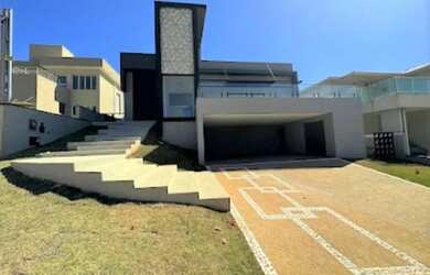 Imagem 3: Maravilhosa casa à venda em condomínio de Alto Padrão em Bragança...