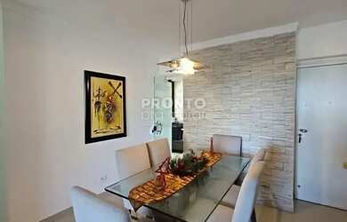 Imagem: O apartamento possui 3 Dormitórios, 1 Banheiro, 2 Vagas na