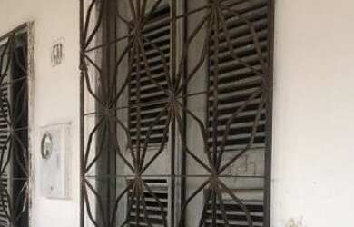 Imagem: A casa possui 2 Dormitórios, 1 Banheiro e está localizado