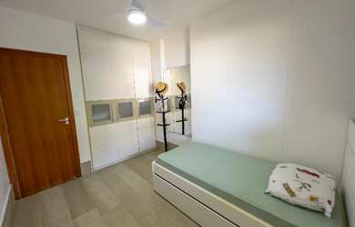 Imagem 2: Apartamento amplo na Praia de Bacutia à poucos metros do mar