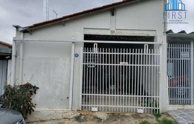 Imagem: A casa em condomínio à venda possui 3 Dormitórios, 2 Banheiros