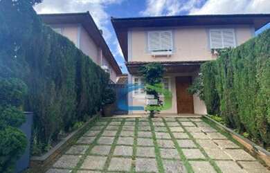 Imagem: A casa em condomínio possui 3 Dormitórios, 2 Banheiros, 2