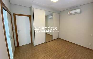 Imagem 7: Casa á venda no condomínio Jardins Roma em Uberlândia