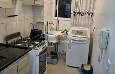 Imagem: O apartamento possui 2 Dormitórios, 1 Banheiro, 1 Vaga na garagem