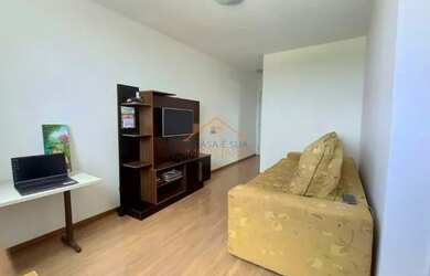 Imagem: O apartamento possui 2 Dormitórios, 1 Banheiro, 1 Vaga na garagem