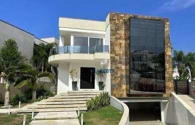 Imagem: A casa em condomínio possui 4 Dormitórios, 5 Banheiros, 5