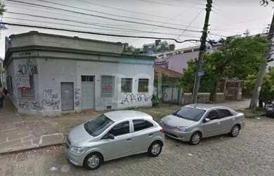 Imagem: A casa possui 2 Dormitórios, 1 Banheiro, 82m² de Área e