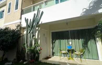 Imagem: A casa em condomínio possui 3 Dormitórios, 2 Banheiros, 2