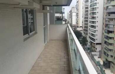 Imagem: O apartamento possui 3 Dormitórios, 3 Banheiros, 2 Vagas na