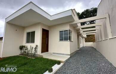 Imagem: A casa possui 3 Dormitórios, 2 Banheiros, 78m² de Área e