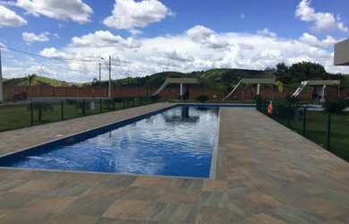 Imagem 5: Lote na av. Principal do Condomínio Condomínio Náutico Porto do Sol...