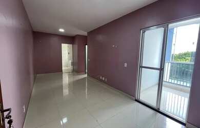 Imagem: O apartamento possui 2 Dormitórios, 1 Banheiro e 1 Vaga na