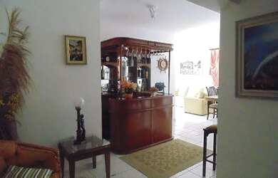 Imagem 4: Apartamento pé na areia Frente mar alto padrão guilhermina