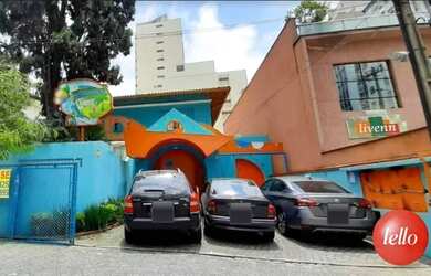 Imagem: O depósito possui 645m² de Área e está localizado em Santa