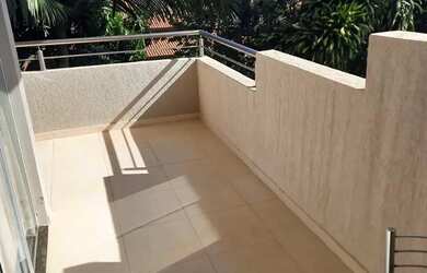 Imagem 5: Vendo sobrado de alto padrão no Residencial Santa Luzia Riacho Fundo...