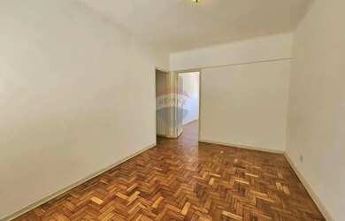 Imagem: O apartamento possui 2 Dormitórios, 1 Banheiro, 75m² de Área