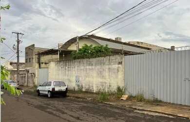 Imagem: O depósito possui 337m² de Área e está localizado em Rodocentro
