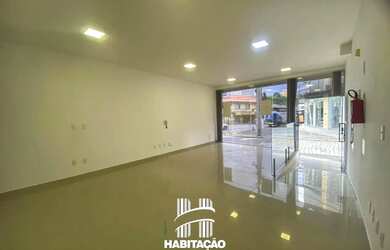 Imagem: O depósito possui 1 Vaga na garagem, 63m² de Área e está