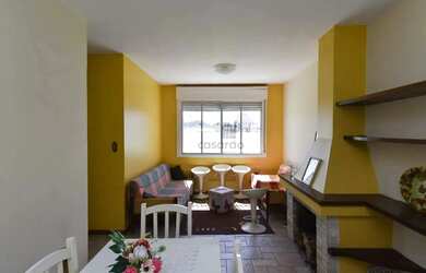 Imagem: O apartamento possui 2 Dormitórios, 2 Banheiros, 1 Vaga na