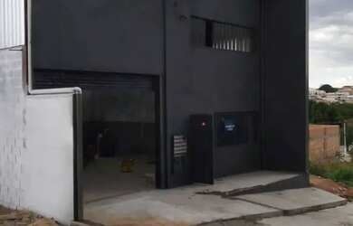 Imagem: Galpão Novo de 301m² à Venda Nova Serrana/MG