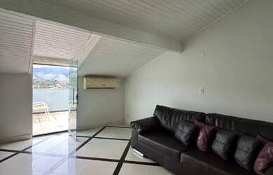 Imagem 3: Cobertura com 4 quartos. Piscina, Churrasqueira, Ar-condicionadoe179m²...