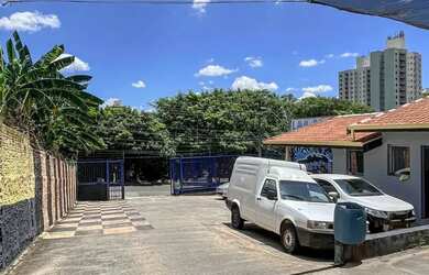 Imagem: O terreno possui 325m² de Área e está localizado em Jardim