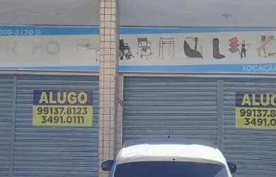 Imagem: O depósito possui 5 Vagas na garagem, 140m² de Área e está