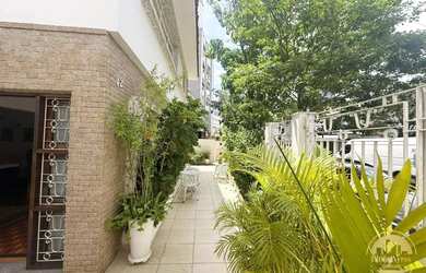 Imagem: O apartamento possui 4 Dormitórios, 3 Banheiros, 3 Vagas na