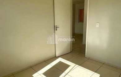 Imagem 4: CASA À VENDA NO CONDOMÍNIO PORTO SABIÁ