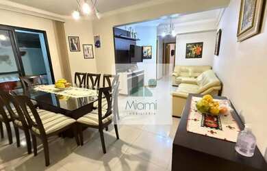 Imagem: O apartamento possui 3 Dormitórios, 2 Banheiros, 1 Vaga na