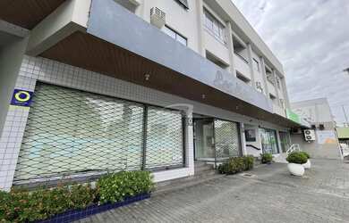 Imagem: O depósito possui 5 Vagas na garagem, 110m² de Área, Imóvel