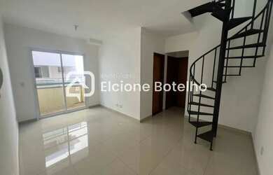 Imagem: O apartamento na cobertura possui 2 Dormitórios, 1 Banheiro