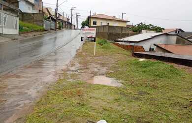 Imagem: O terreno possui 370m² de Área e está localizado em Jardim