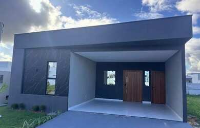 Imagem: A casa em condomínio possui 3 Dormitórios, 2 Banheiros, 2