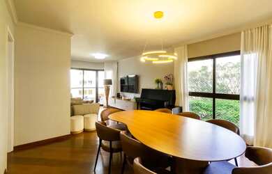 Imagem: O apartamento possui 3 Dormitórios, 4 Banheiros, 2 Vagas na